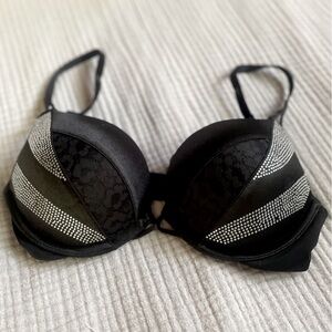 Victoria’s Secret Bombshell Plunge Multiway Bra